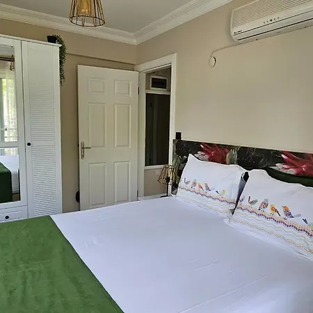 Apartmán Fethiyede Havuzlu Sitede Kiralik Tatil Evi *